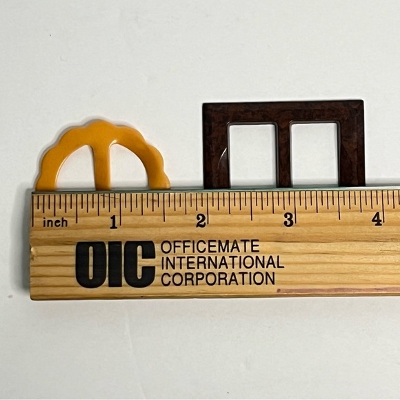 vtg bakelite yellow round flower brown square simichrome tested 1.5 and 1.75 in - Picture 3 of 6